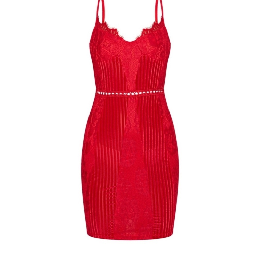 PrettyLittleThing Strappy Lace Dress